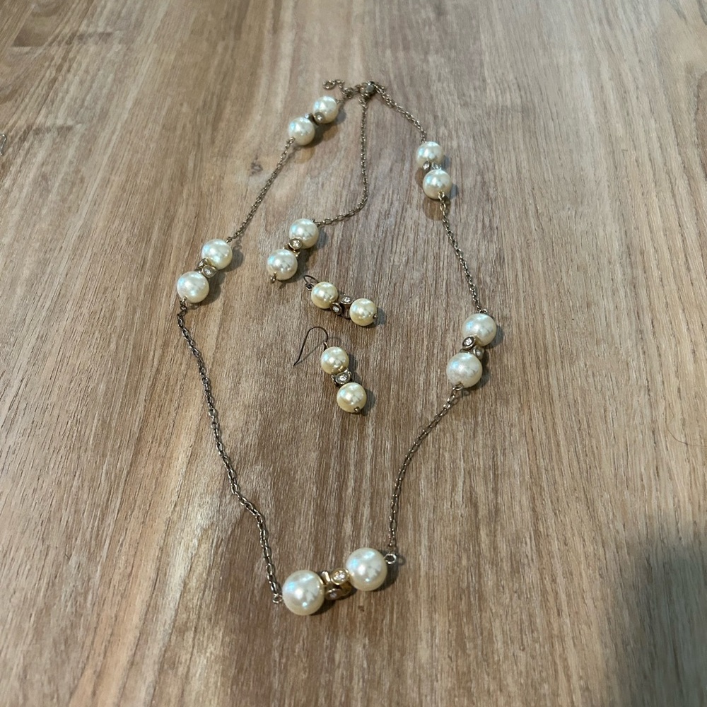 J. Crew Factory Cream and Gold Pearl Necklace And Earrings